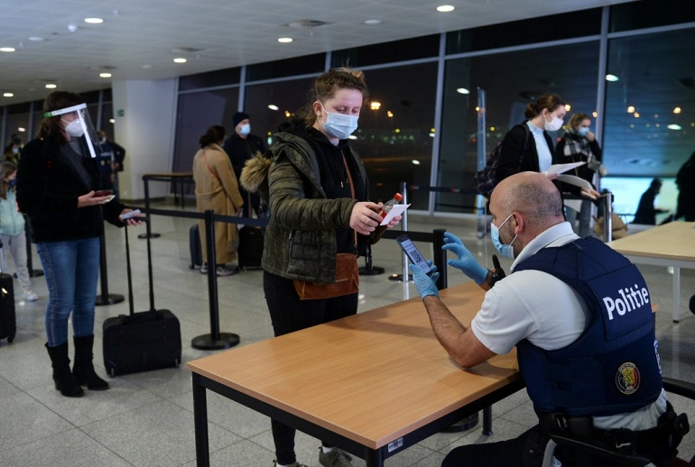 English-speaking arrivals in Belgium risk fines due to translation error