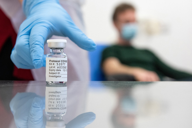 UK starts rollout of AstraZeneca vaccine