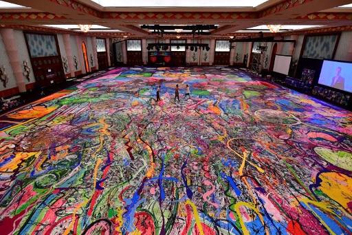 World's largest painting on auction to raise money for charity