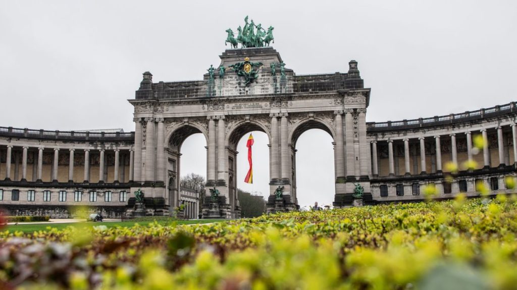 Extra police in Brussels Cinquantenaire Park after attempted rape