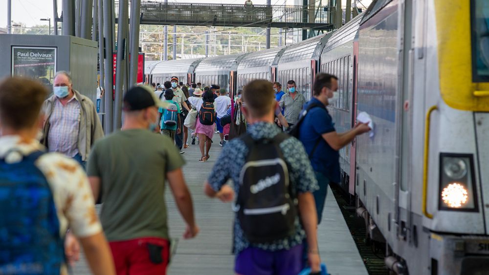 'Unimaginable': coastal mayors denounce overcrowded trains
