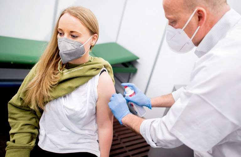 Vaccination campaign needs reset, Walloon health minister says