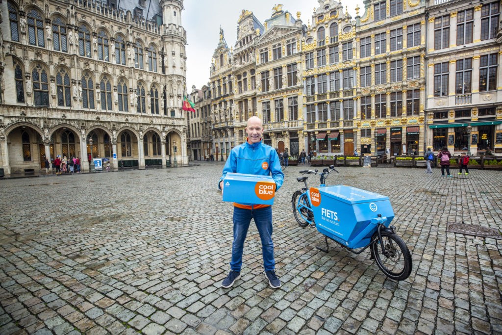 Project lets Brussels residents rent a free cargo bike