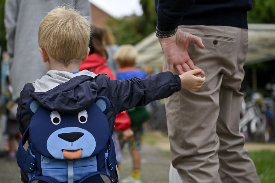Francophone kindergartens have to close, Dutch-speaking ones can choose