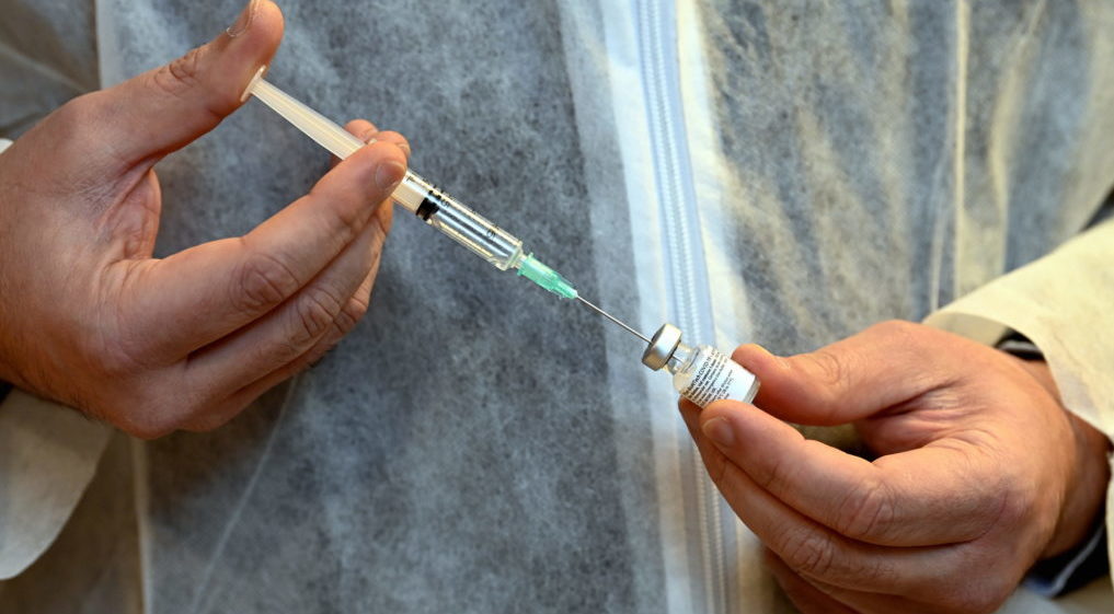 Brazilian strain neutralised by Pfizer coronavirus vaccine, study shows