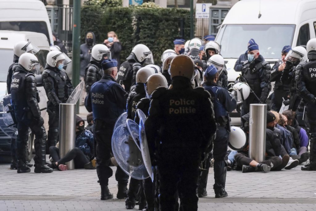 Police in Belgium have 'insufficient insight into racism and illegal violence'