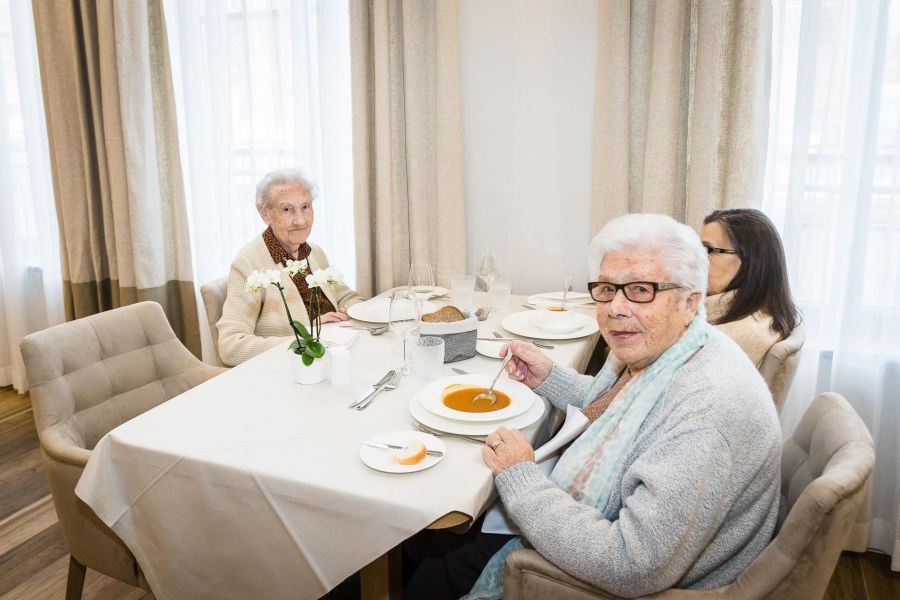 Measures in Flemish residential care centres will be relaxed from 8 May