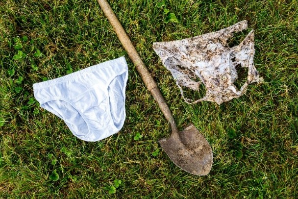 News in briefs: Buried underwear will show state of Swiss soil