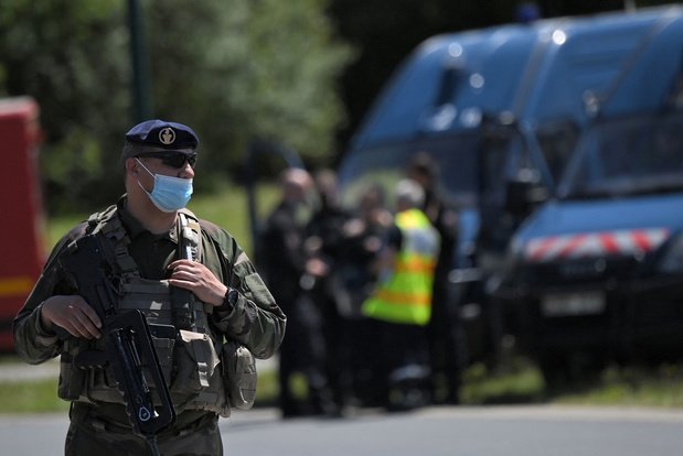 Armed former French soldier 'neutralised' after day-long manhunt