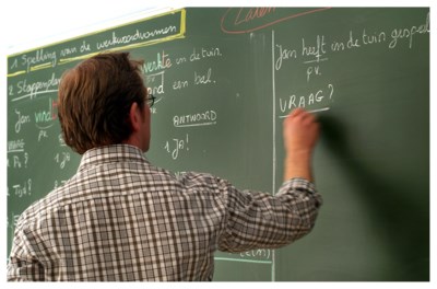 Flanders launches plan to combat alarming teacher shortages