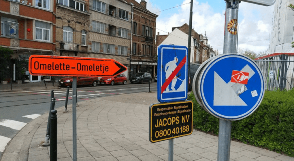 'Omelette': bizarre road sign spotted in Brussels commune