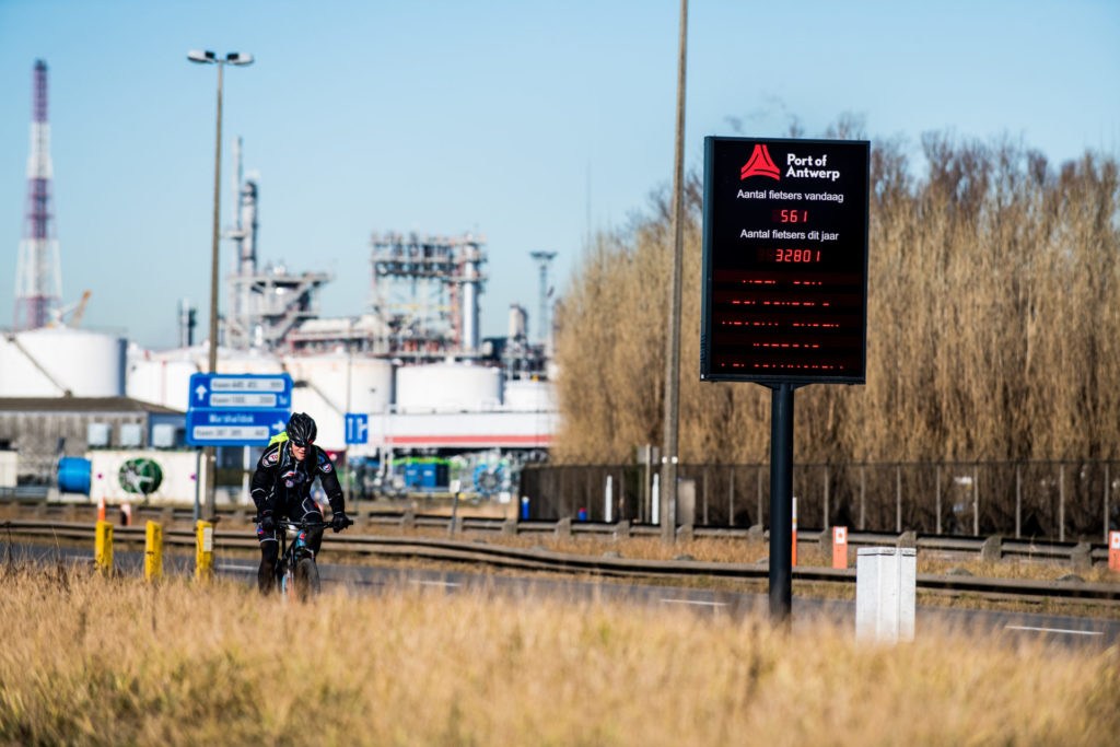 Port of Antwerp to invest €40 million in bicycle paths