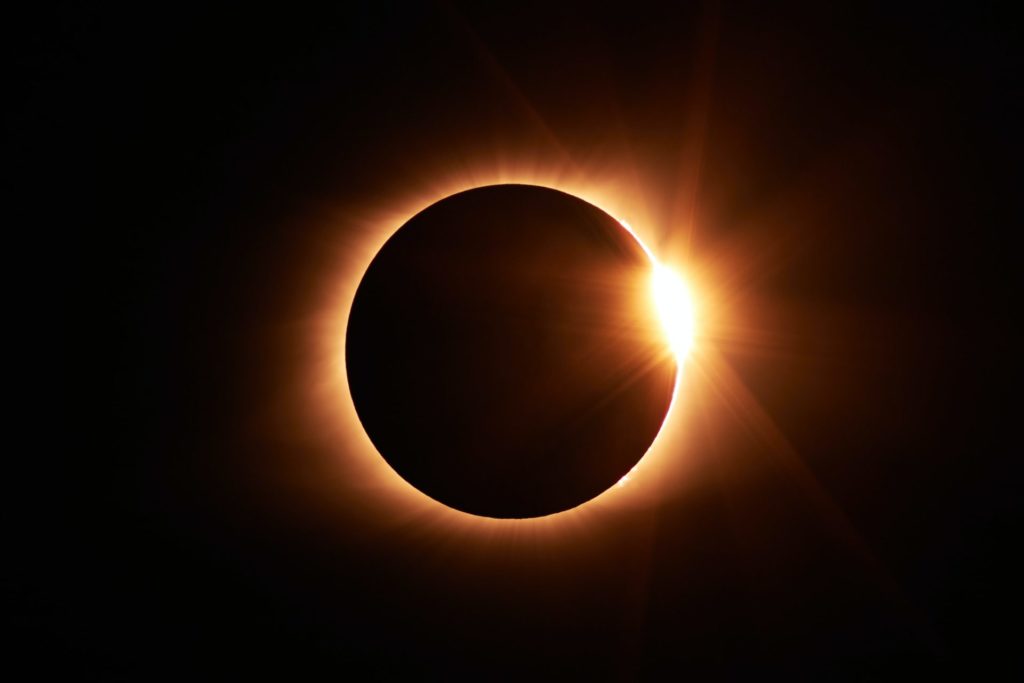 The Recap: Catch-Ups, Hyperloops & a Solar Eclipse