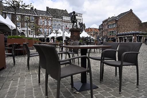 Hospitality sector welcomes covid relaxations, but some question start date