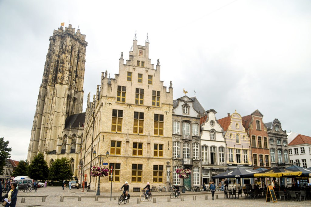 Remains of medieval church found under iconic Mechelen cathedral