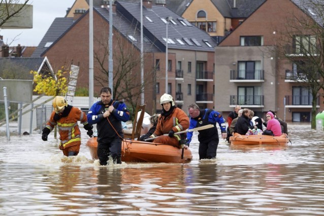 Flood warnings: Why was no action taken earlier?