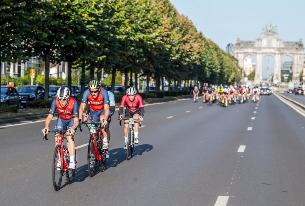 Bike race in central Brussels sees Sunday road closures