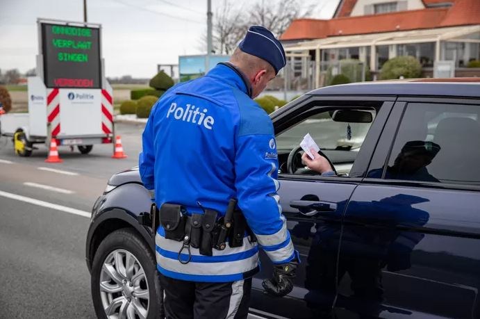 Dutch authorities offer €30,000 reward for tip leading to arrest of Zwijndrecht murder suspect