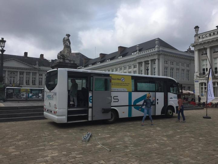 Brussels vaccination bus: August dates and locations