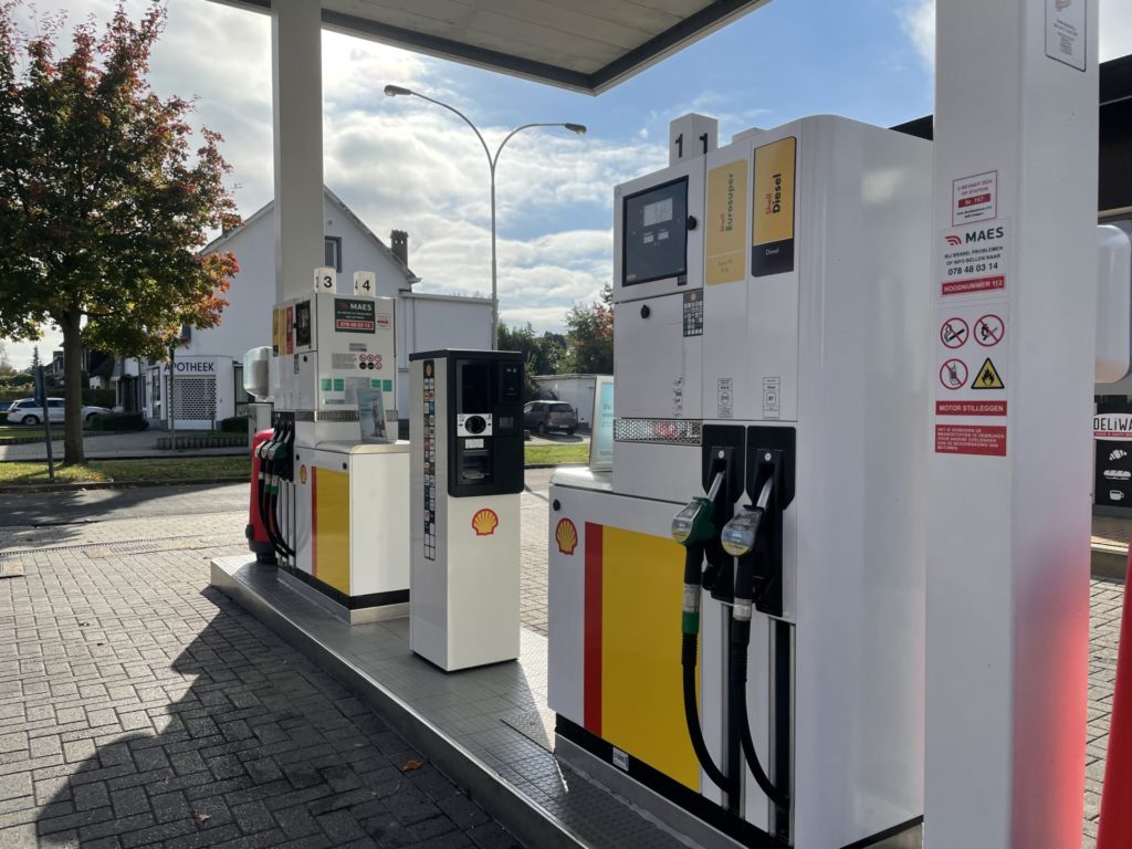IEA urges Belgium to abolish maximum prices for petrol