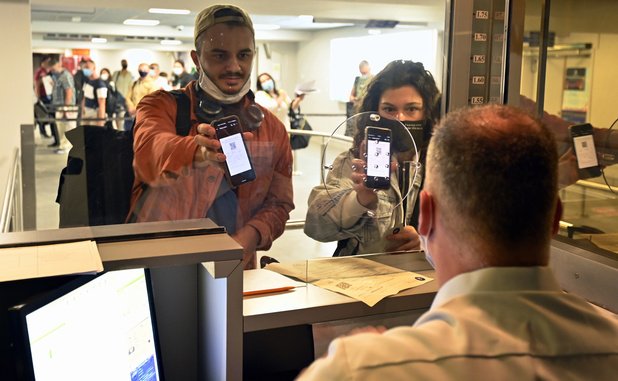 Long queues expected at Belgian airports due to PLF checks this weekend