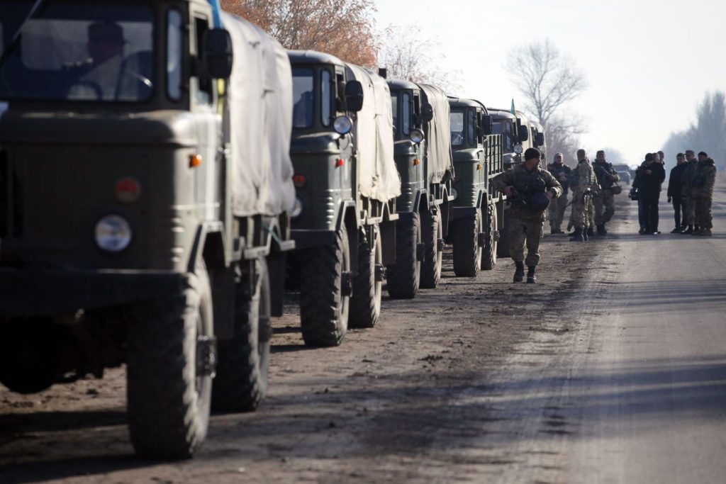 UK and US provide armaments and diplomatic support to Ukraine