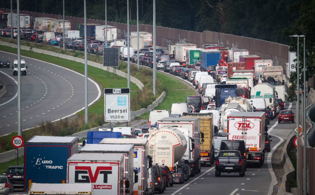 More traffic jams than in 2020, but still fewer than before pandemic