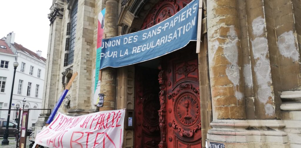Brussels church ends occupation leaving migrants without shelter