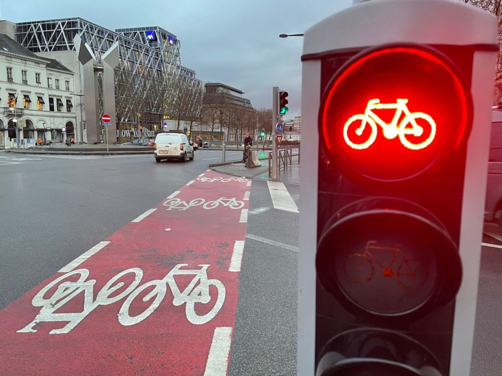 Belgians increasingly choose bikes to get to work