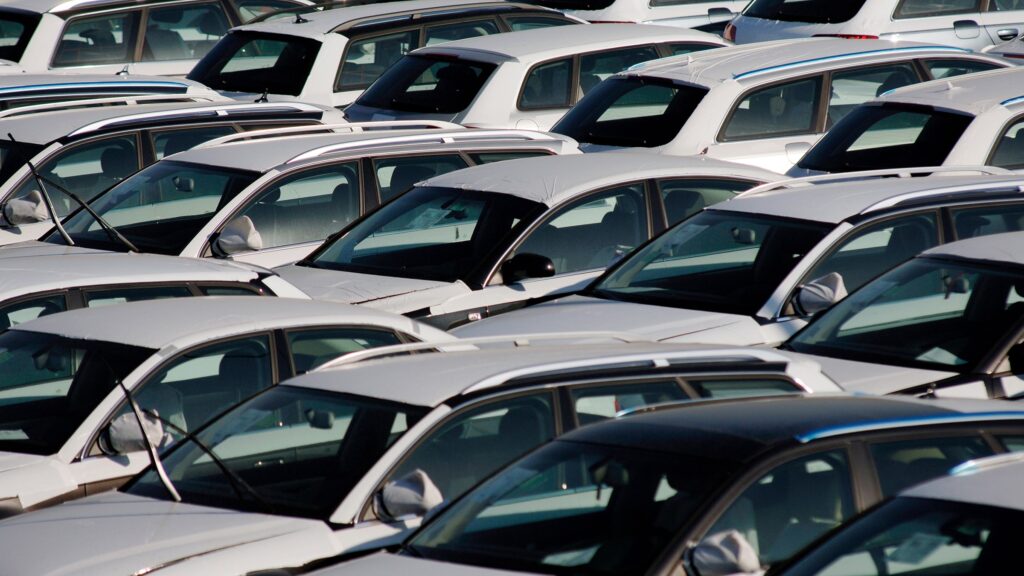 Record low January sales for new cars