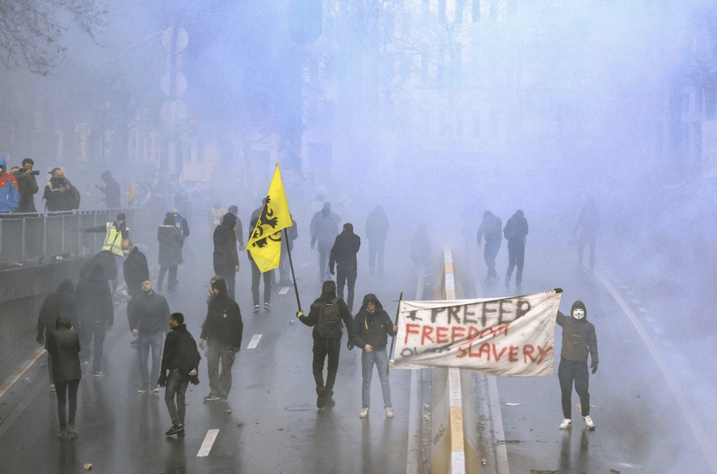 Jail for two Brussels protesters caught with large amount of fireworks