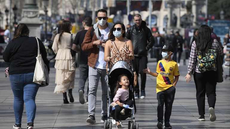 Spain considers Covid-19 as 'common flu' from today