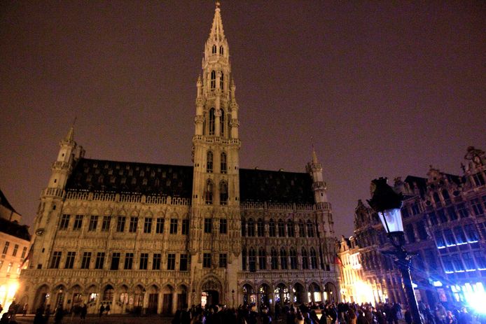 Earth Hour: Belgian cities go dark to shine a light on climate change
