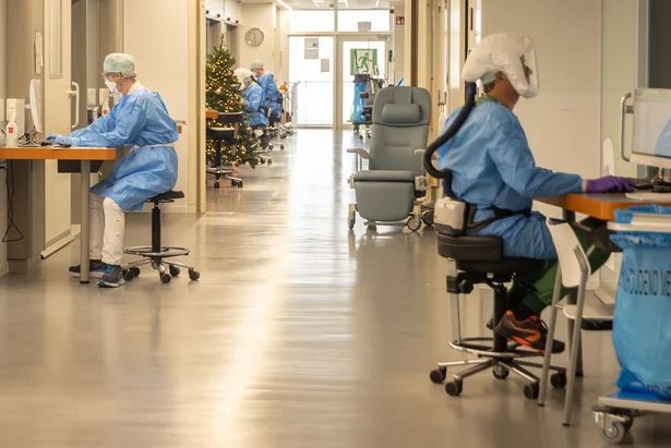 Concerns over staff absences in healthcare sector as Covid-19 figures rise
