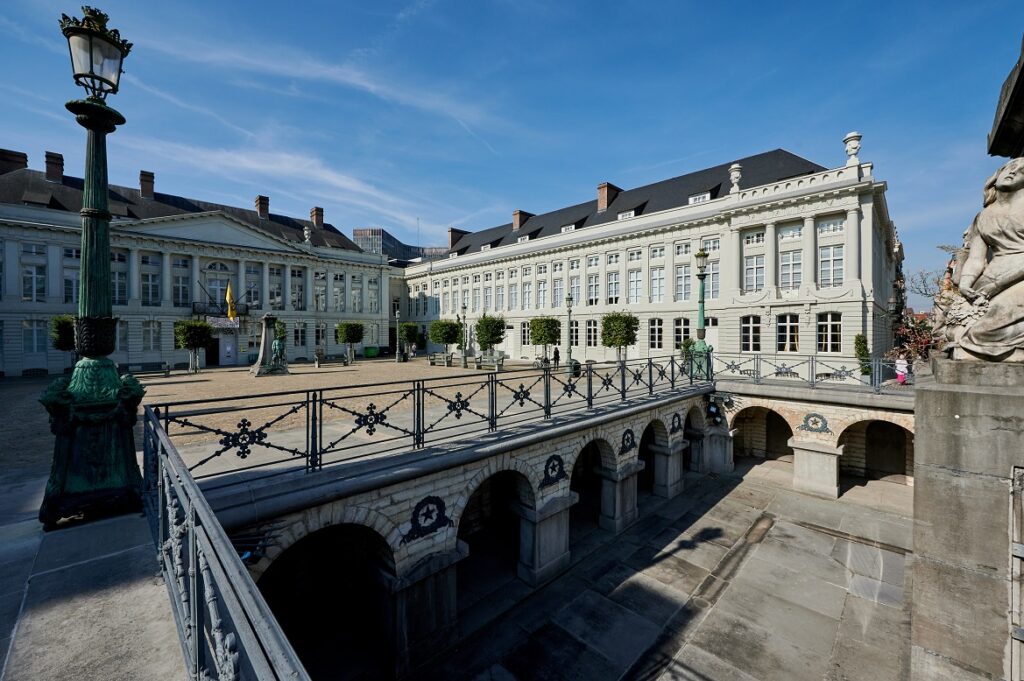 Brussels' historic Place des Martyrs smartens up