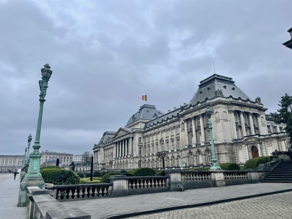 Relatively mild autumnal Tuesday with light drizzle expected