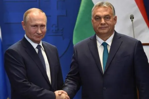 Putin looks to Orbán for an ally against the West
