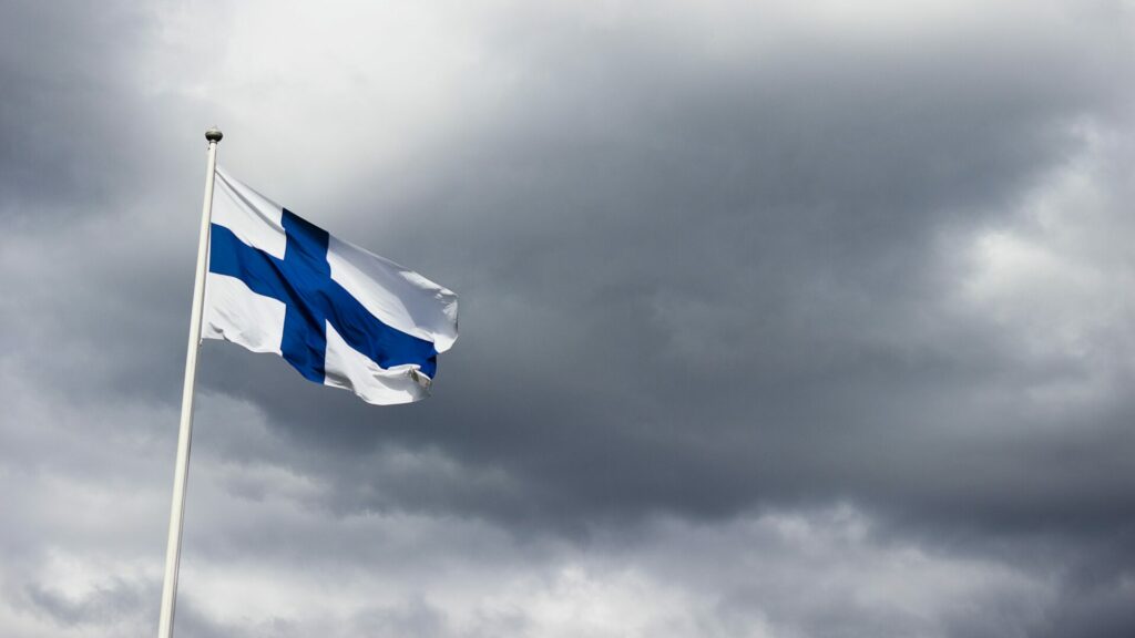 Finland sets out NATO plans, Russia threatens retaliation