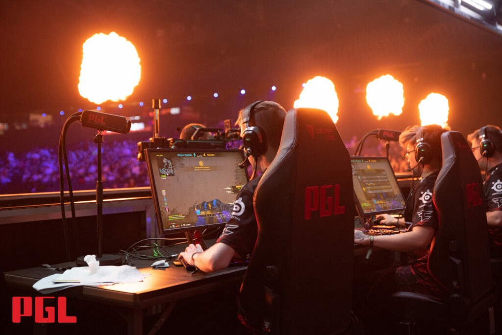 Major Esports finals draws fans to Antwerp on Sunday