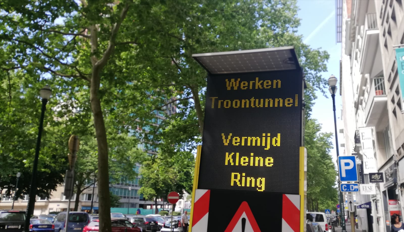 cafe banaan Bejaarden Brussels Ring: Traffic jams expected as Trône tunnel works start today