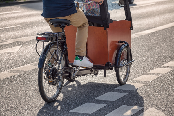 The rise of the cargo bike: Companies rethink inner-city deliveries