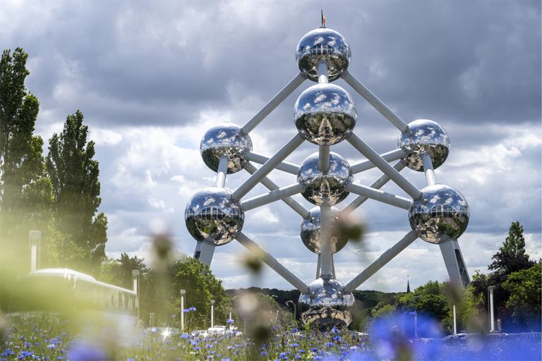 Atomium is millionth Belgian building to get super-fast 'fibre' internet