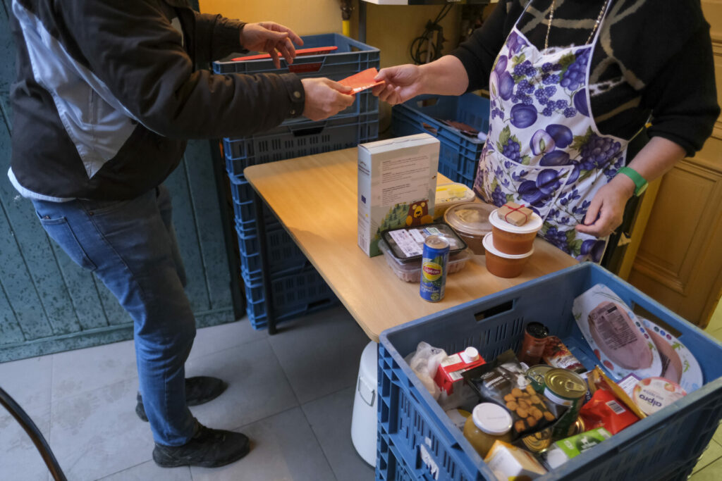 Uphill battle: The growing challenge of delivering food aid to Brussels' most vulnerable
