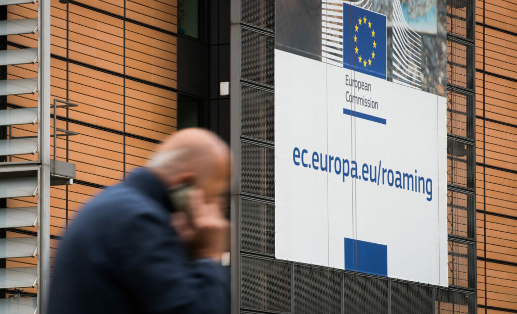 EU Roaming extended for another ten years on calls, texts and data