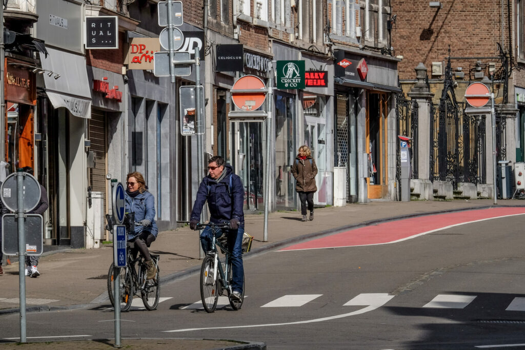 Majority of cyclists believe their chosen mode of transport is 'still dangerous'