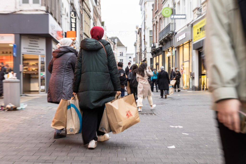 Consumer confidence back on the up in Belgium