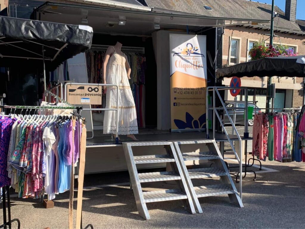 Fashion trucks bring clothes shopping to your doorstep