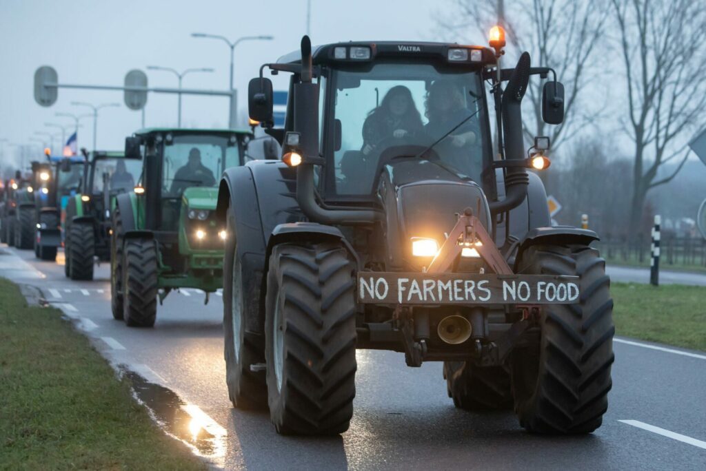 Burning hay, tractor blockages: Farmers protest shocks the Netherlands