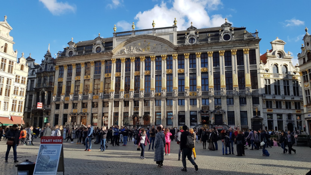 Brussels rises 16 places on 'Most expensive cities for expats' list