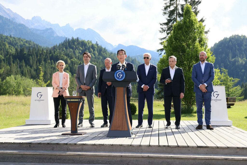 G7 urges countries and companies with food stocks to help ease shortage crisis